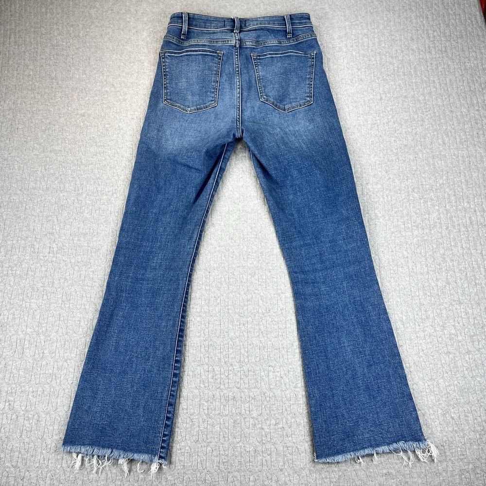 Abercrombie & Fitch Women's Bootcut Jeans in Medium Blue Wash - Picture 3 of 9